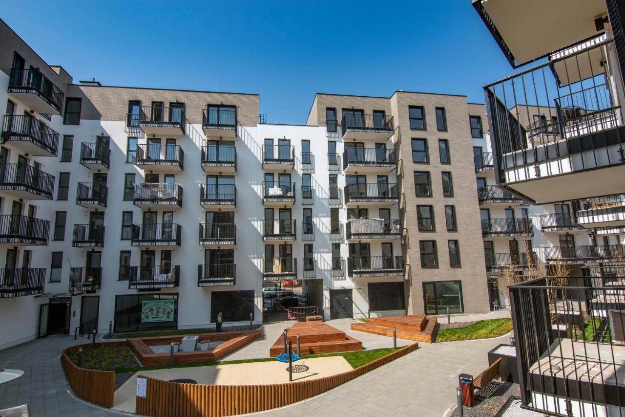 El Apartments - Aries Posen Exterior foto